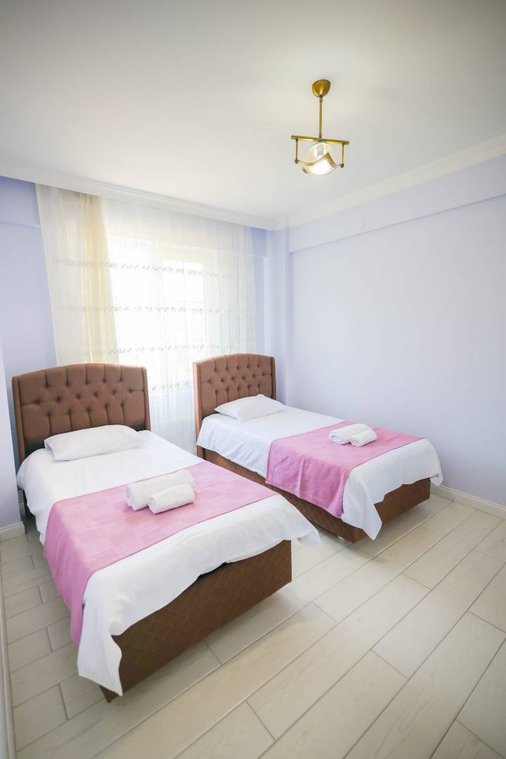 Sapanca'da Muhteşem Doğa İçerisinde, Özel Havuzlu, Kiralık Villa