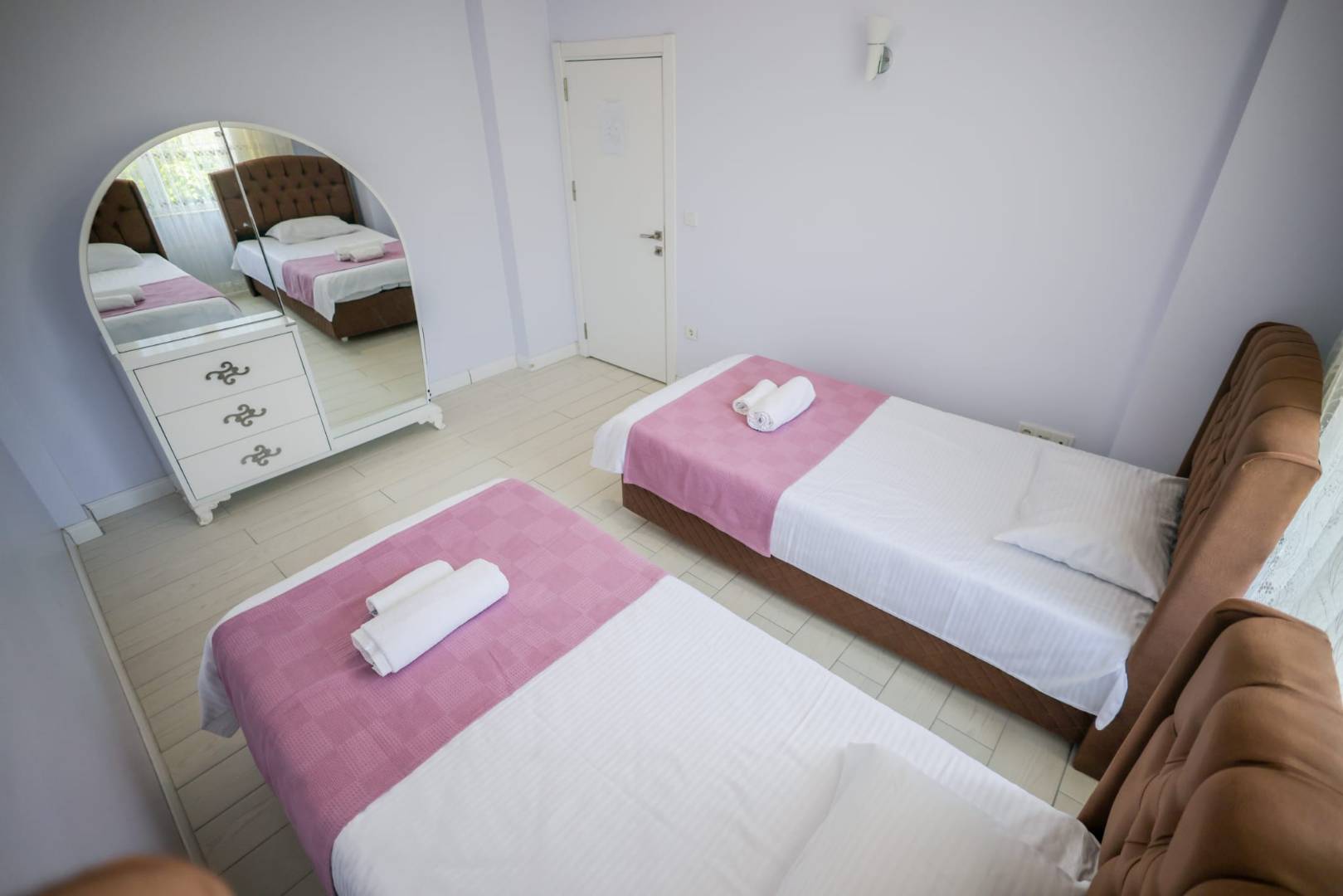 Sapanca'da Muhteşem Doğa İçerisinde, Özel Havuzlu, Kiralık Villa
