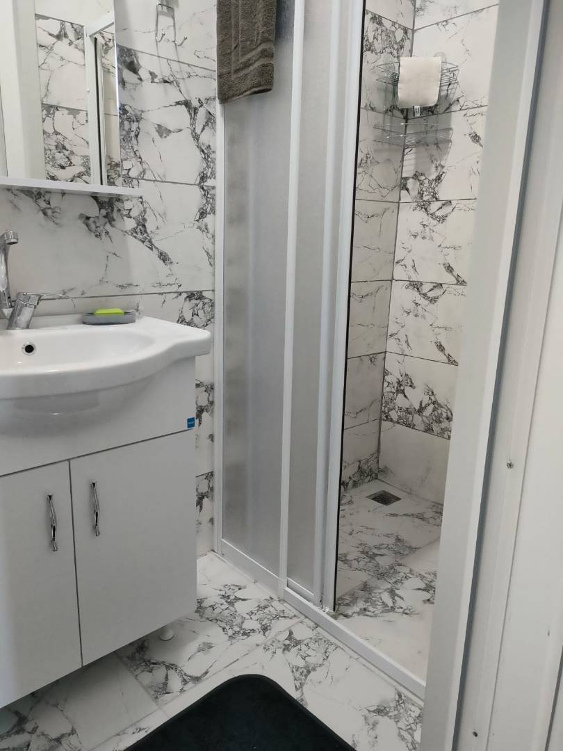 Sapanca'da Enfes Doğa İçerisinde, Özel Havuzlu, Modern Villa