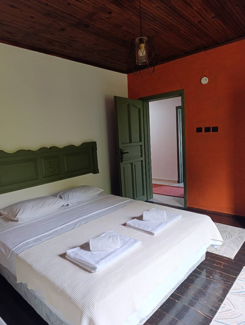 Sapanca'da Muhteşem Doğanın İçerisinde, Isıtmalı Havuzlu, Lüks Villa 39235 — 9