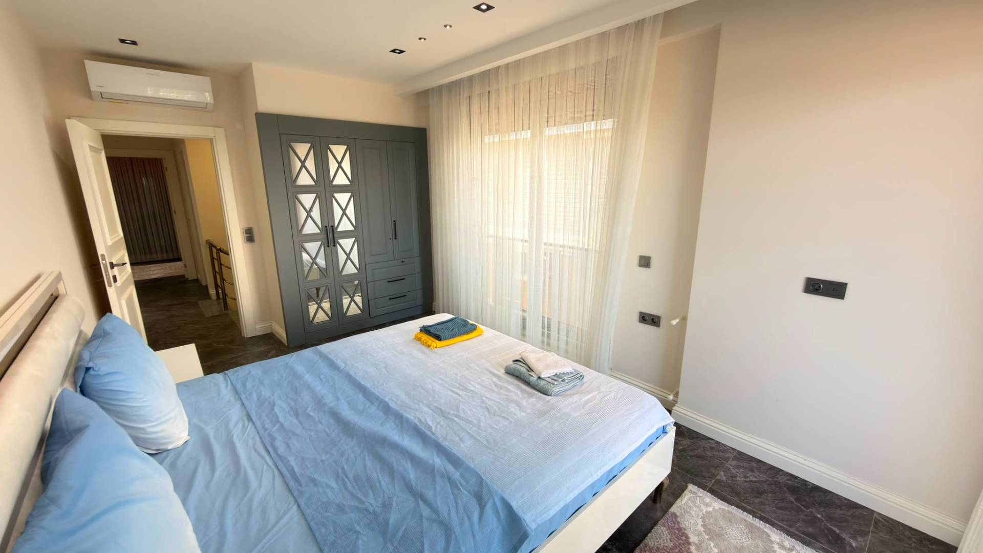 Serik Belek'te Elverişli Konumda, Özel Havuzlu, 4+1 Villa