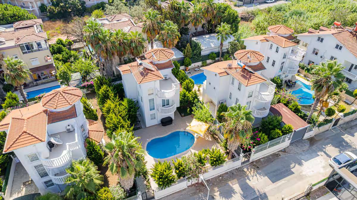 Serik Belek'te Geniş Ailelere Uygun, Özel Havuzlu, Ferah Villa