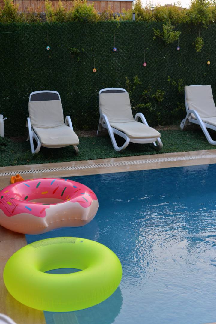 Serik Belek'te Geniş Alanlara Sahip, Özel Havuzlu, 4+1 Villa