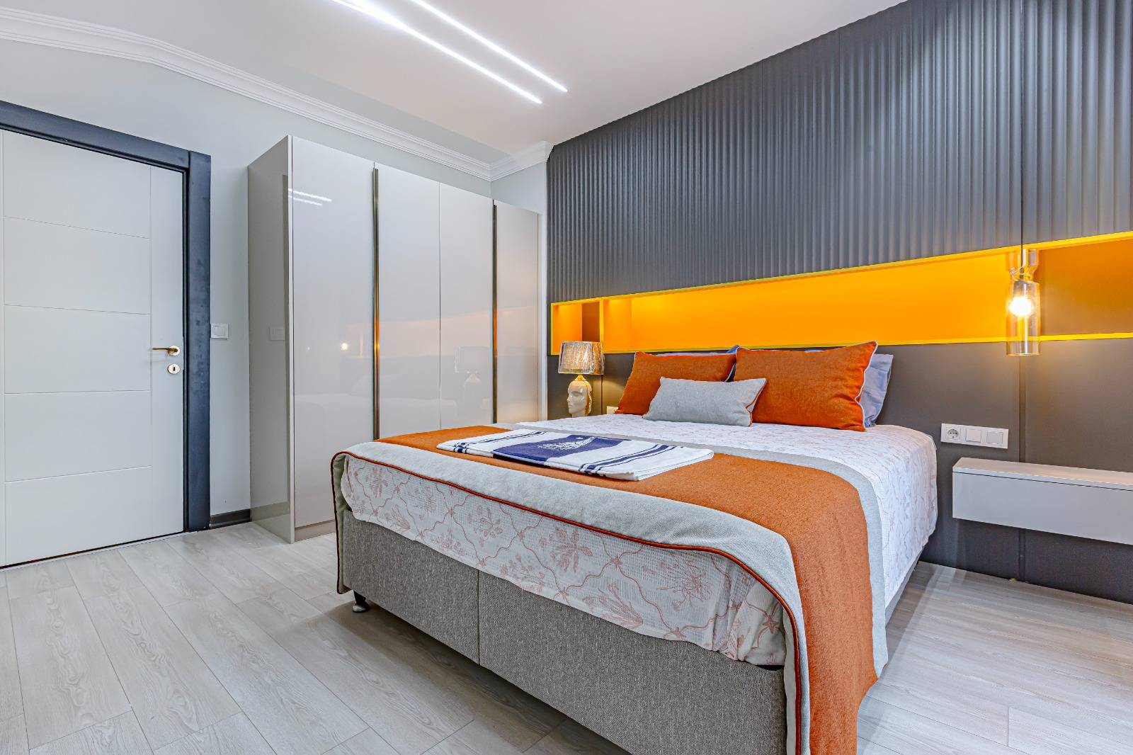 Serik Belek'te Kalabalık Ailelere Uygun, Özel Havuzlu, 5+1 Modern Villa