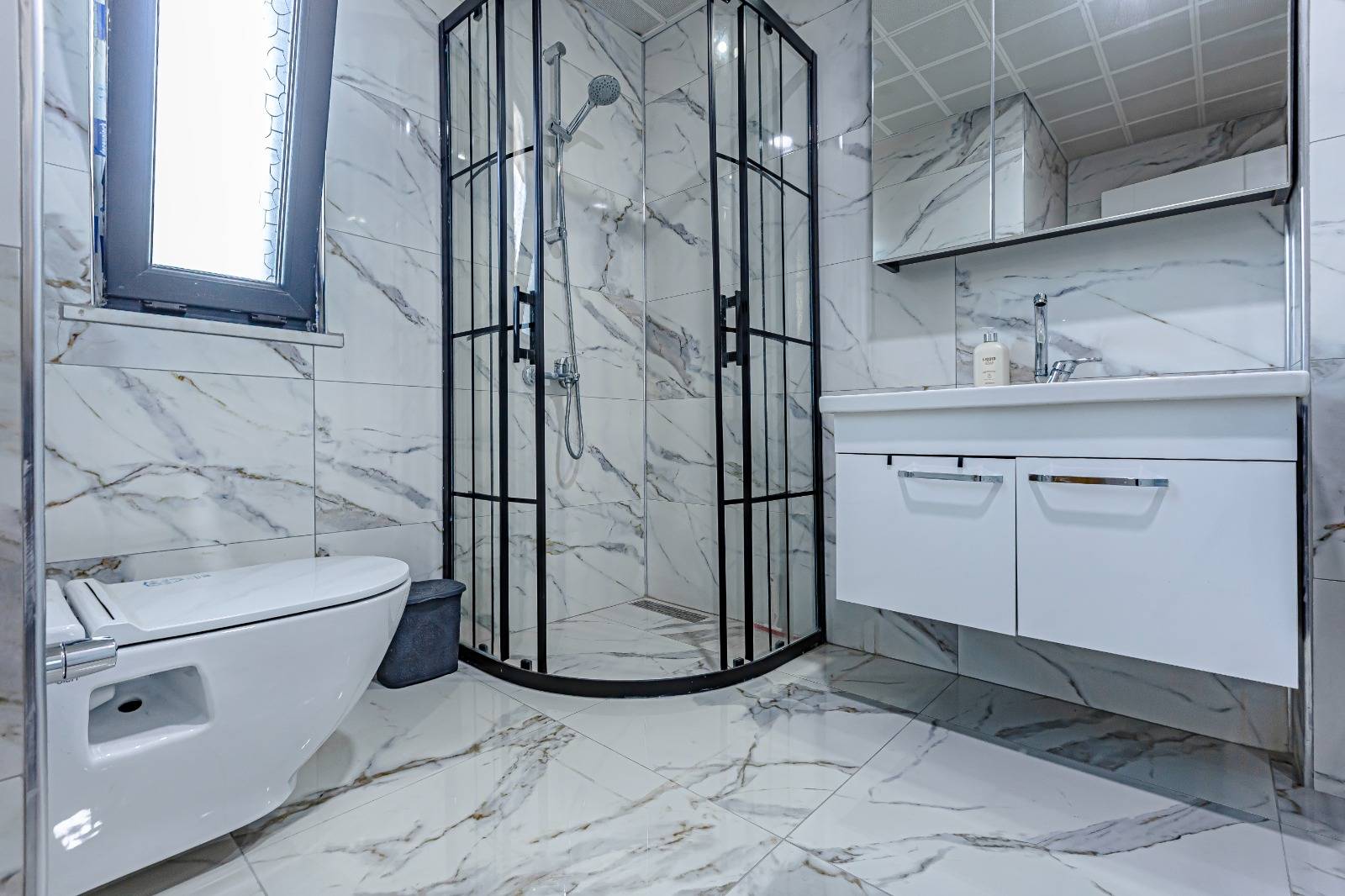 Serik Belek'te Kalabalık Ailelere Uygun, Özel Havuzlu, 5+1 Modern Villa