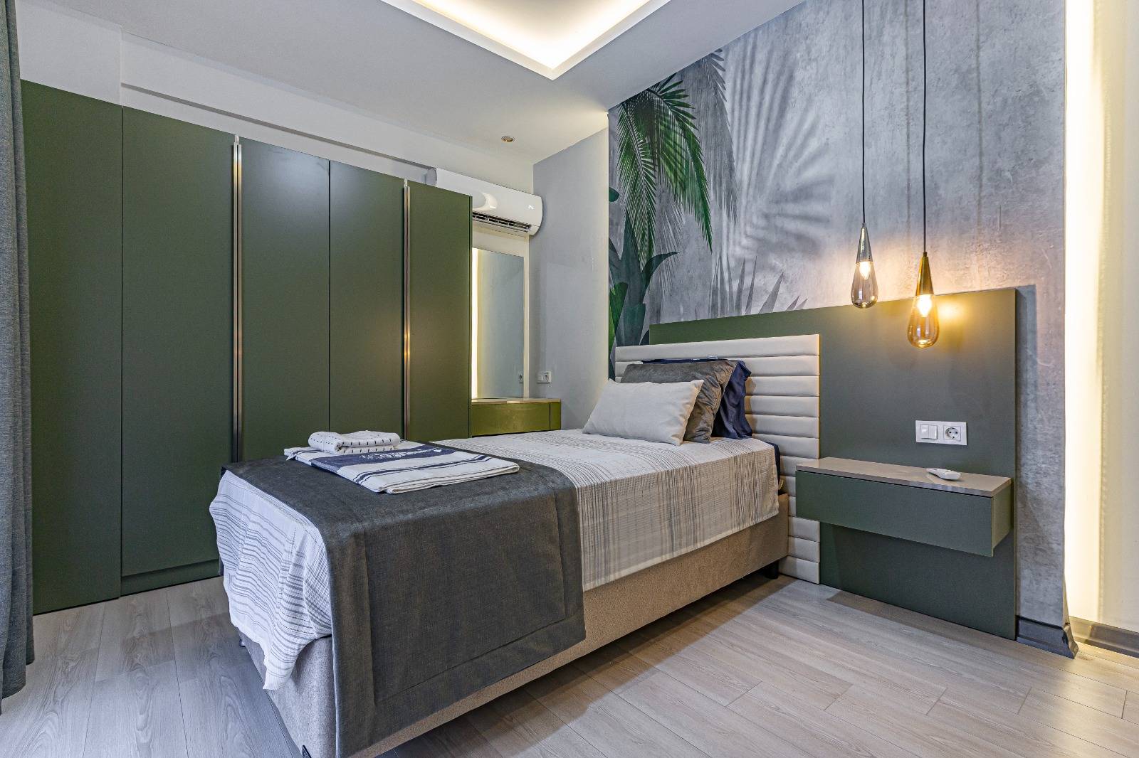 Serik Belek'te Kalabalık Ailelere Uygun, Özel Havuzlu, 5+1 Modern Villa