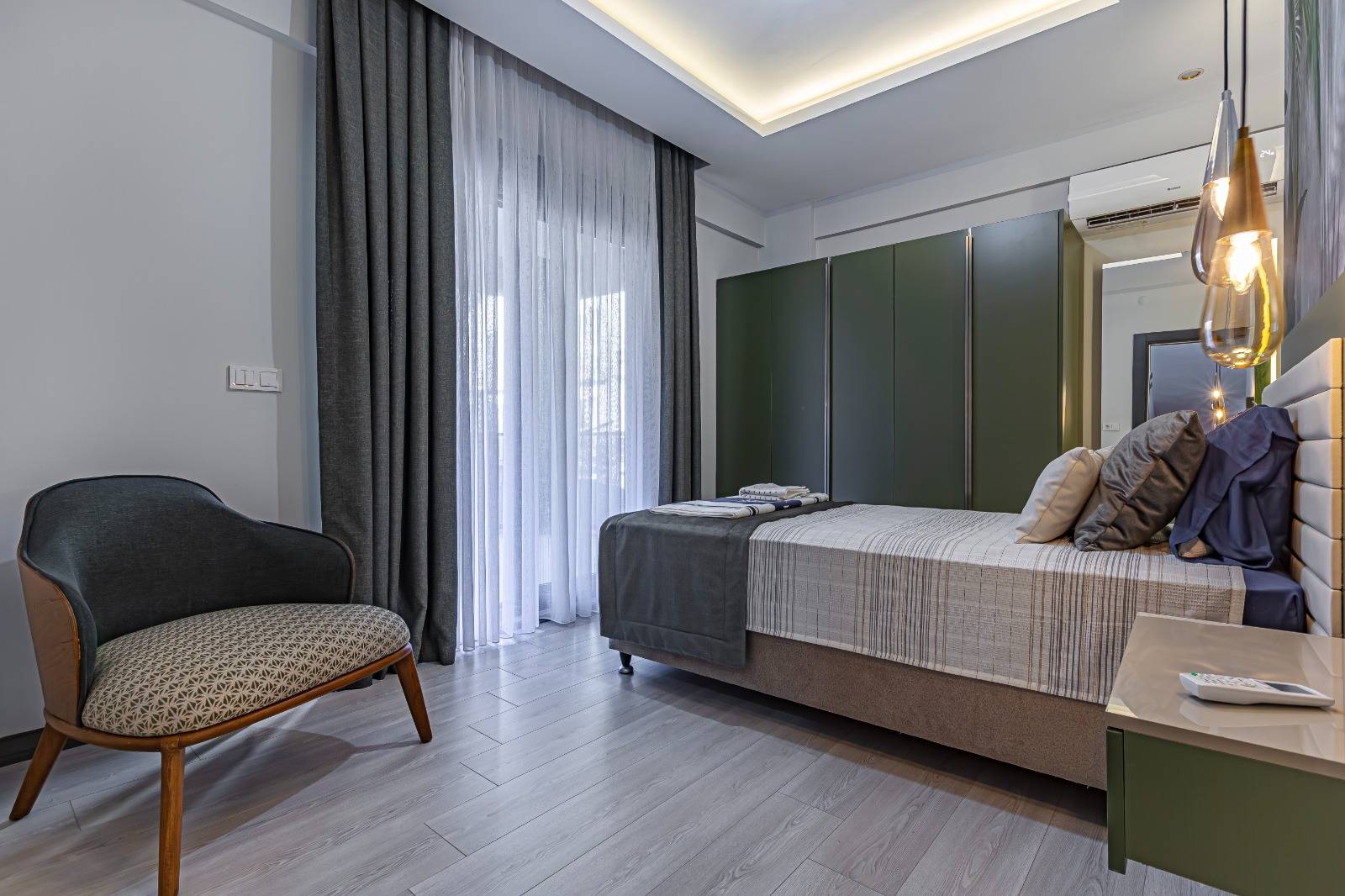 Serik Belek'te Kalabalık Ailelere Uygun, Özel Havuzlu, 5+1 Modern Villa