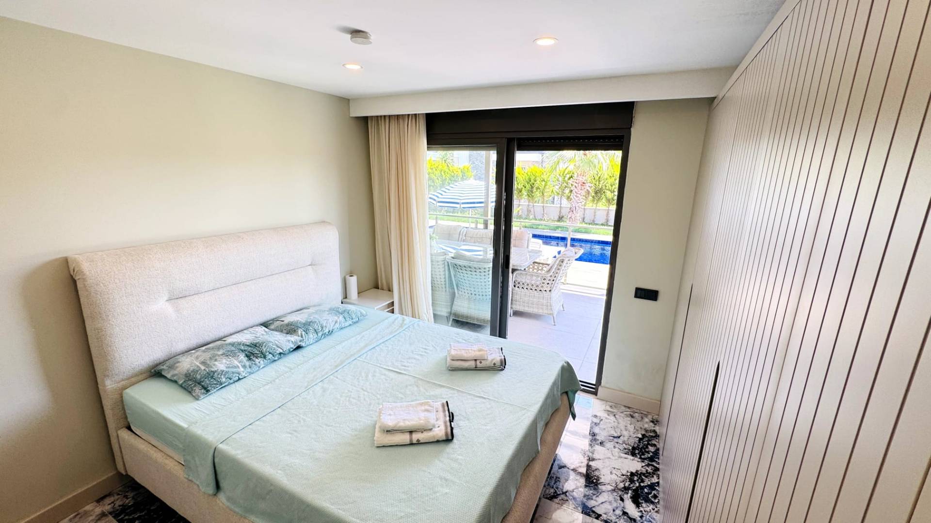 Serik Belek'te Muhteşem Doğada, Özel Havuzlu, Modern Villa