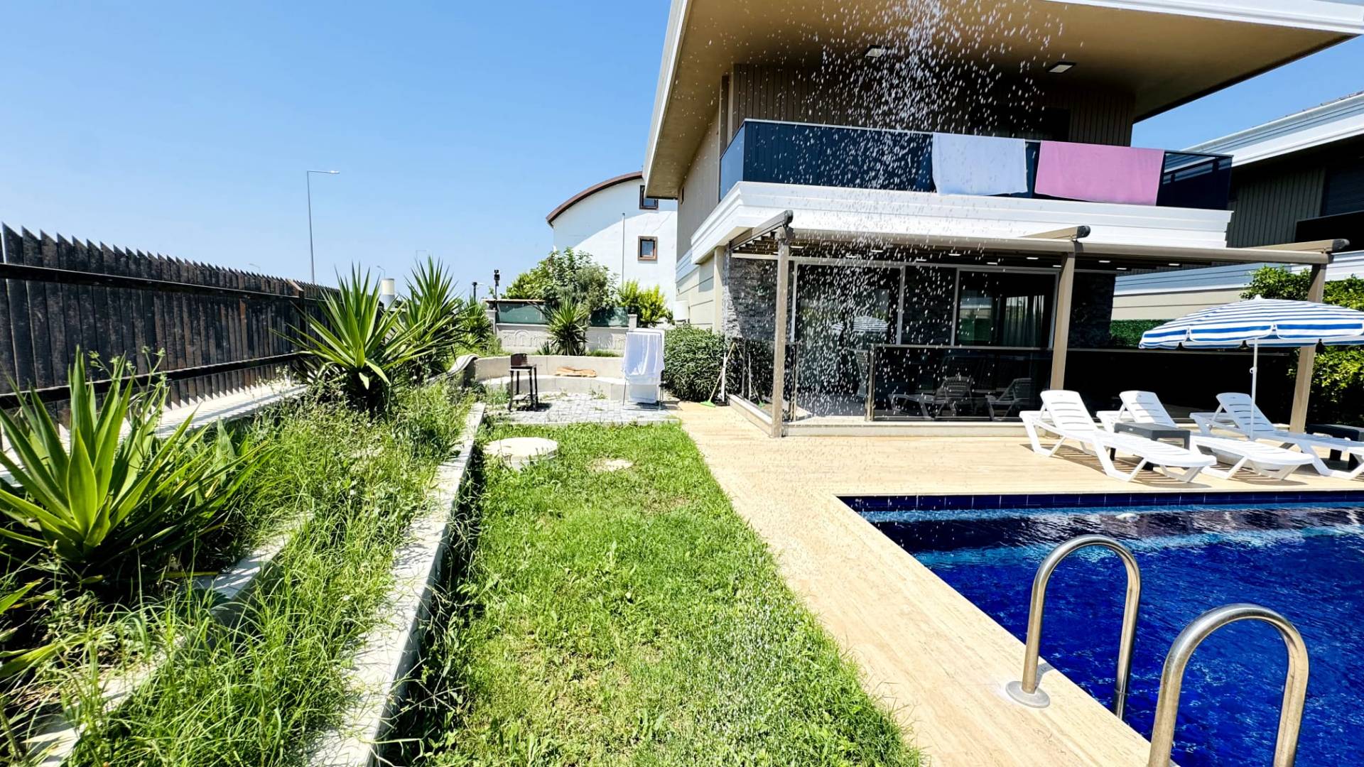 Serik Belek'te Muhteşem Doğada, Özel Havuzlu, Modern Villa
