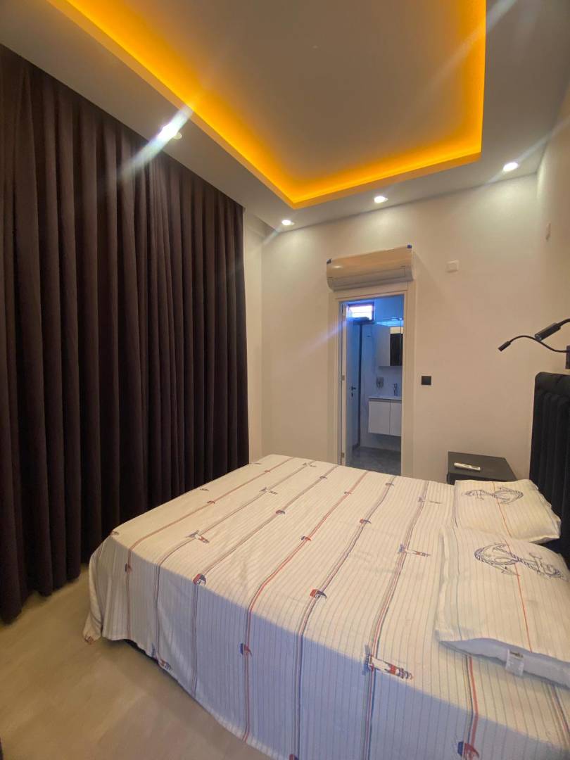 Serik Belek'te Modern Tasarıma Sahip, Özel Havuzlu, 3+1, Kiralık Villa