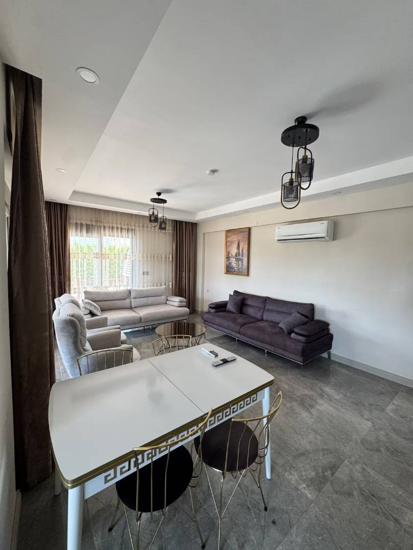 Serik Kadriye'de Geniş Ailelere Uygun, Özel Havuzlu, 4+1 Villa