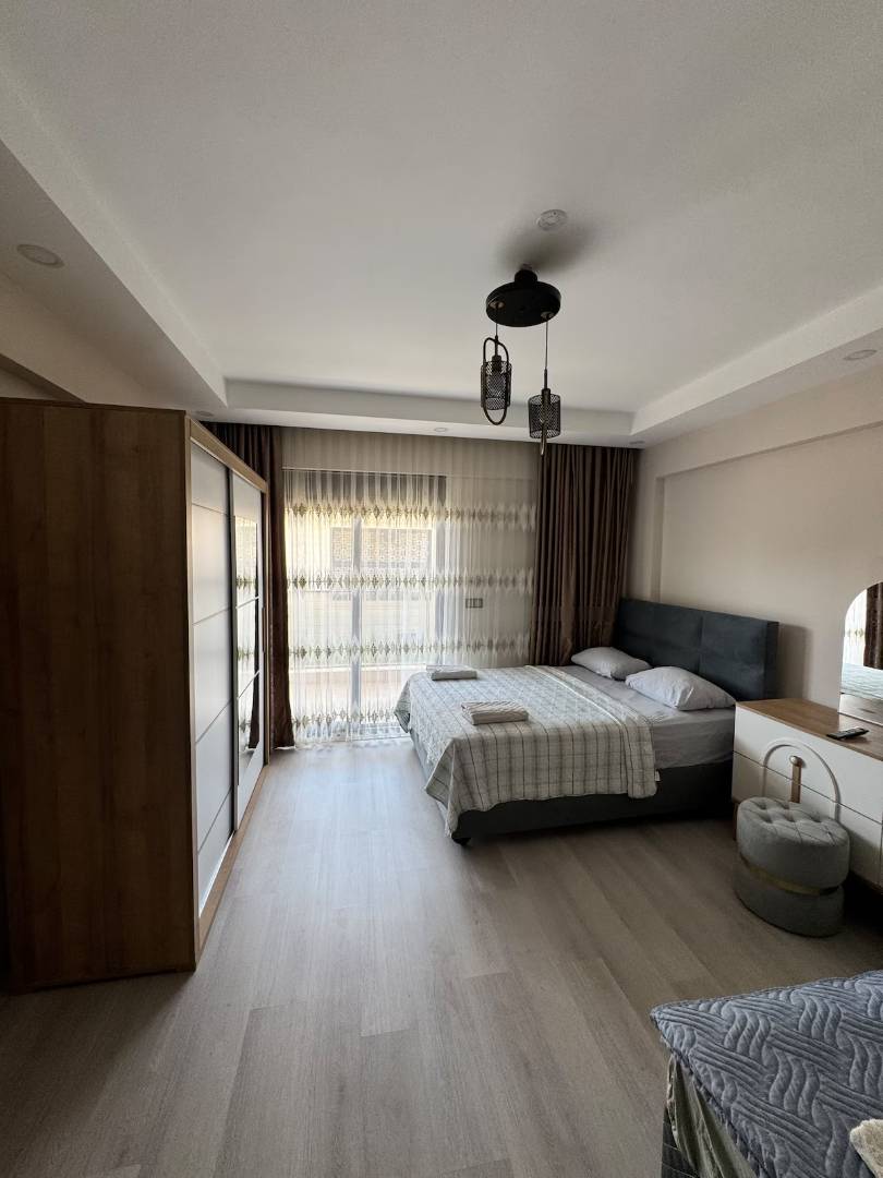 Serik Kadriye'de Geniş Ailelere Uygun, Özel Havuzlu, 4+1 Villa