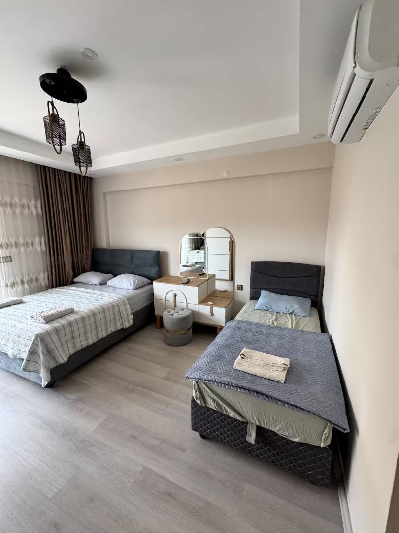 Serik Kadriye'de Geniş Ailelere Uygun, Özel Havuzlu, 4+1 Villa