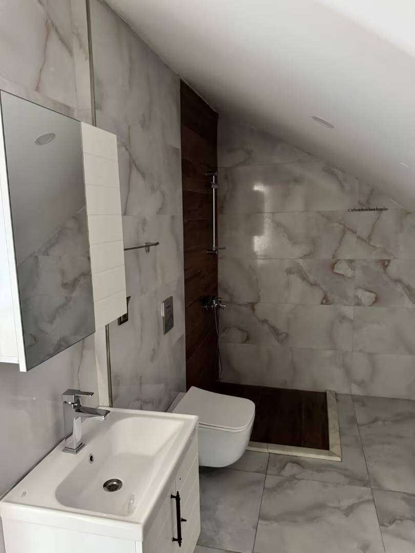 Serik Kadriye'de Geniş Ailelere Uygun, Özel Havuzlu, 4+1 Villa
