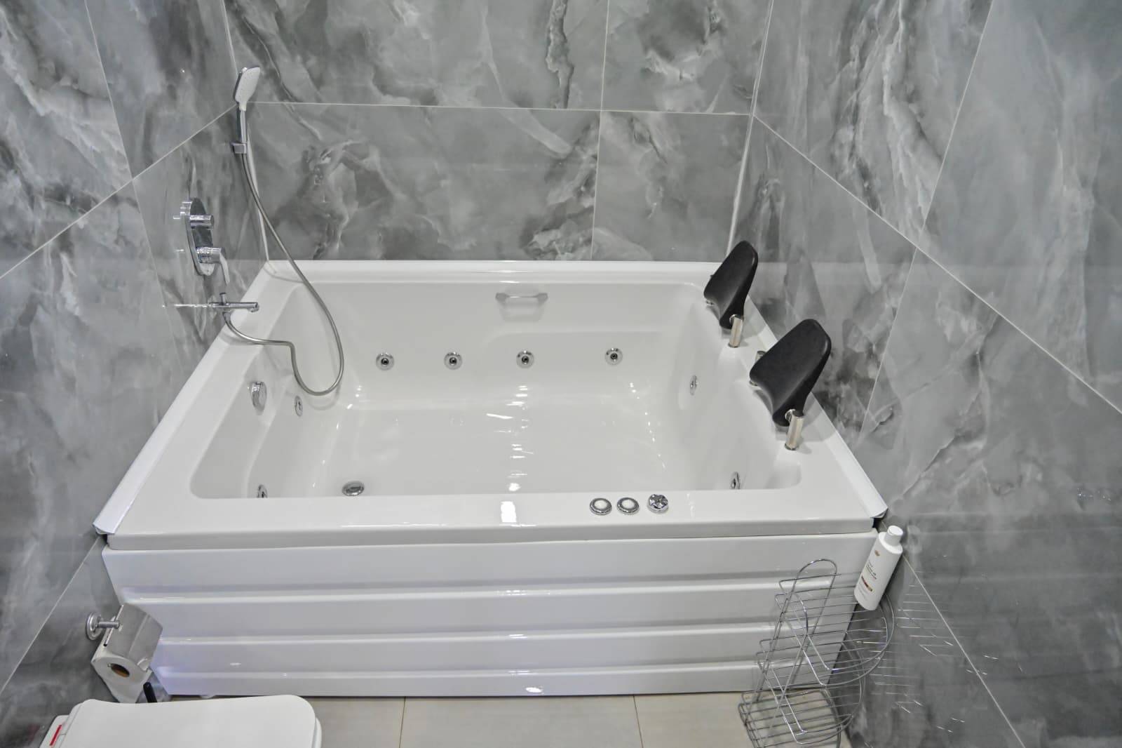 Serik Kadriye'de Kalabalık Ailelere Uygun, Özel Havuzlu, Kiralık Villa