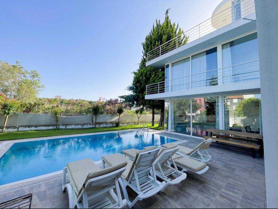 Serik Kadriye'de Merkeze Yakın, Özel Havuzlu, Kiralık Villa 19662 — 3