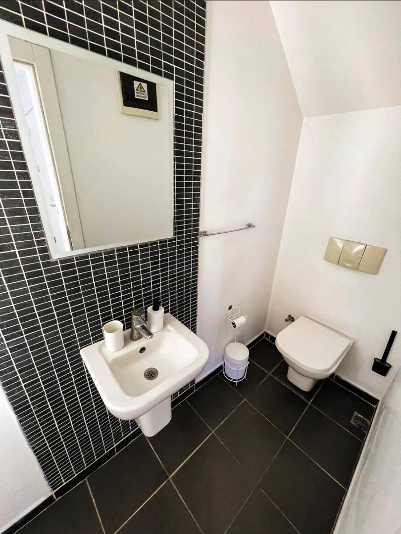 Serik Kadriye'de Merkeze Yakın, Özel Havuzlu, Kiralık Villa