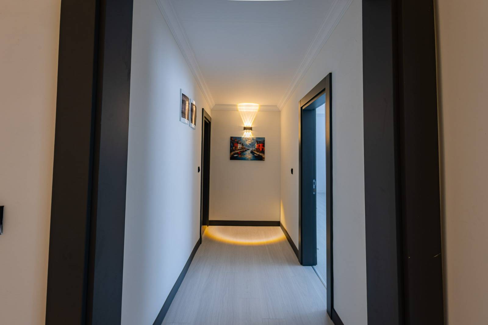 Serik Kadriye'de Sakin Konumda, Özel Havuzlu, Modern Villa
