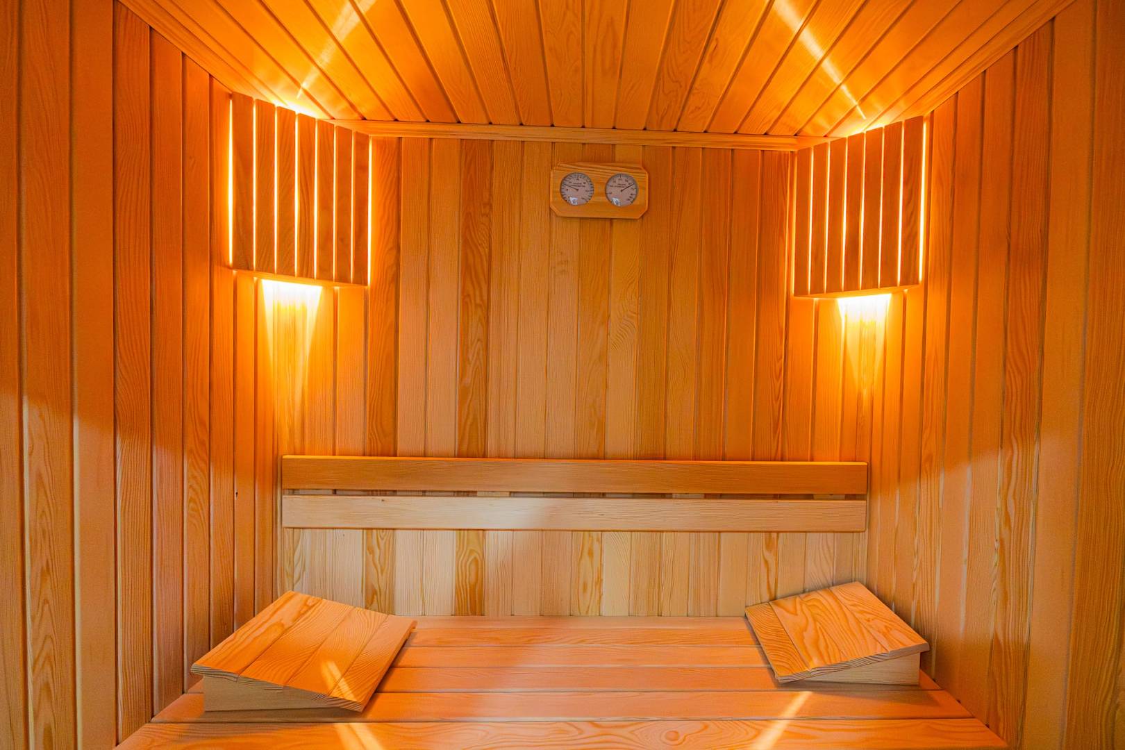 Serik Kadriye'de Sakin Konumda, Özel Havuzlu, Modern Villa