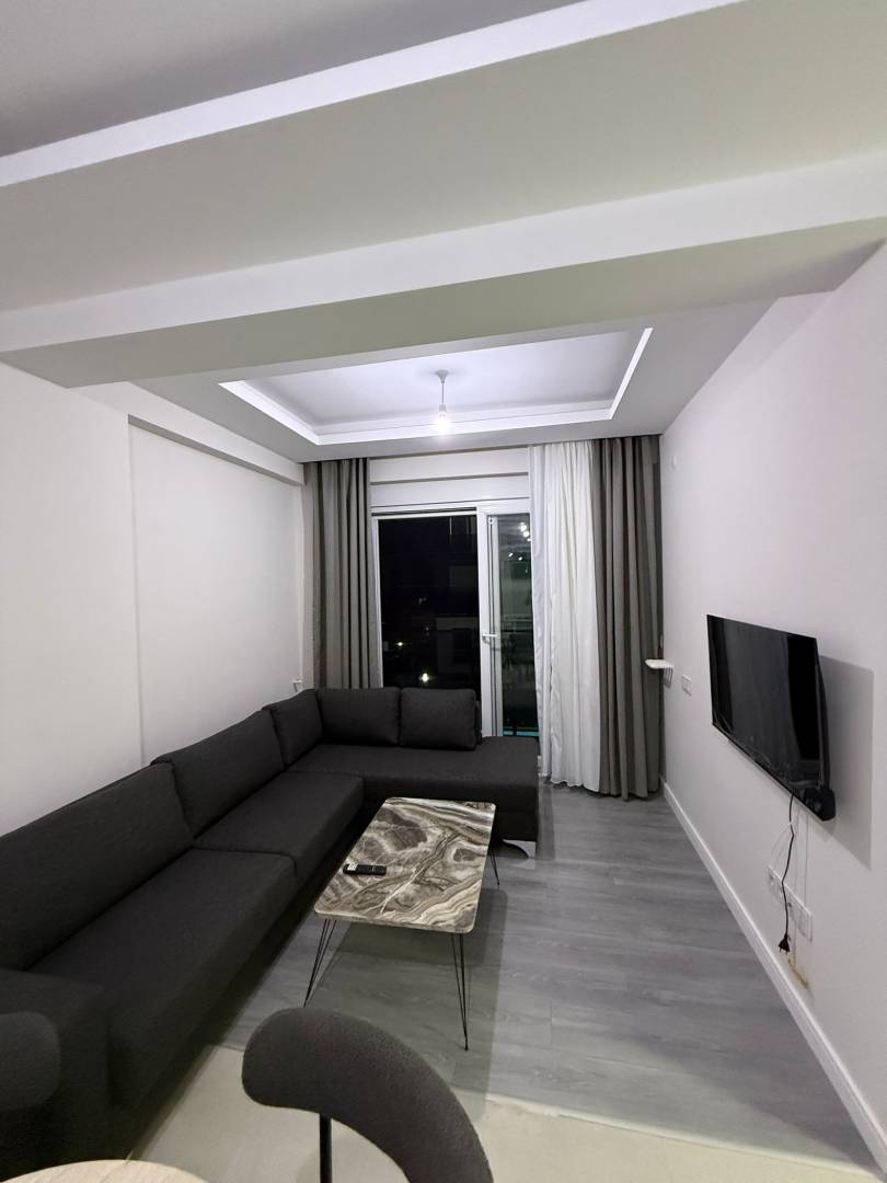 Serik Kadriye'de Site İçerisinde, Ortak Havuzlu, 1+1 Apart