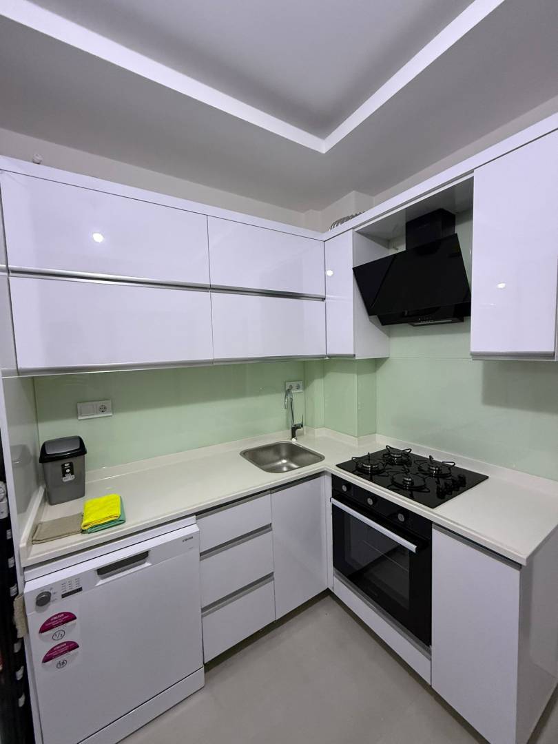 Serik Kadriye'de Site İçerisinde, Ortak Havuzlu, 1+1 Apart