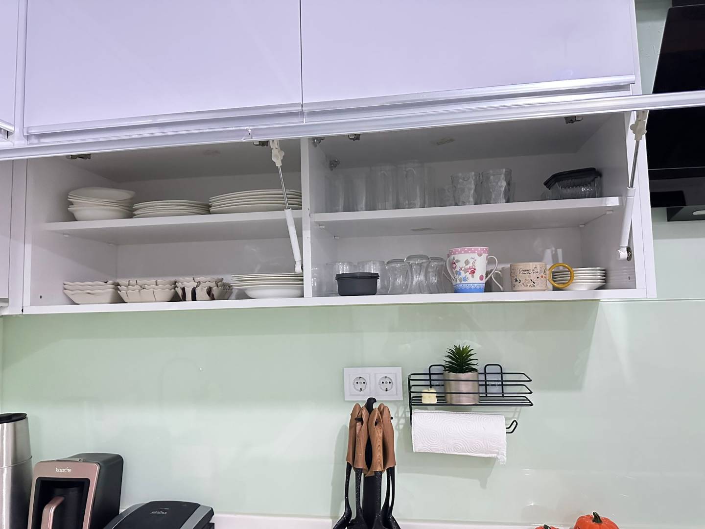 Serik Kadriye'de Site İçerisinde, Ortak Havuzlu, 1+1 Apart