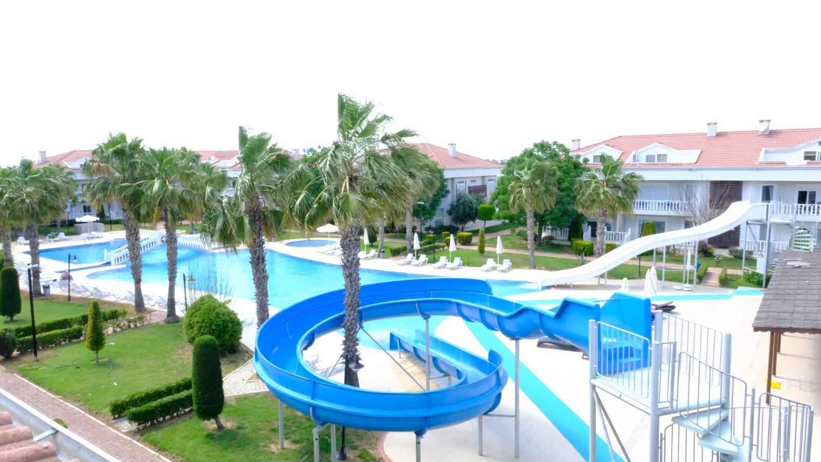 Serik Kadriye'de Site İçerisinde, Ortak Havuzlu, Kiralık Dubleks