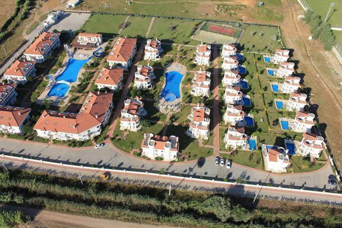 Serik Kadriye'de Site İçerisinde, Ortak Havuzlu, Kiralık Dubleks