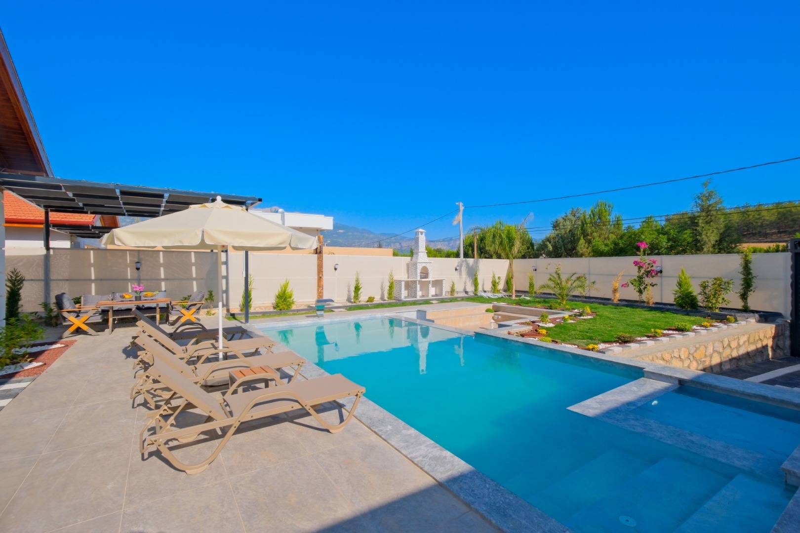 Seydikemer Çaltıözü'nde Doğa İle İç İçe, Özel Havuzlu, Bahçeli Villa 45814 — 3