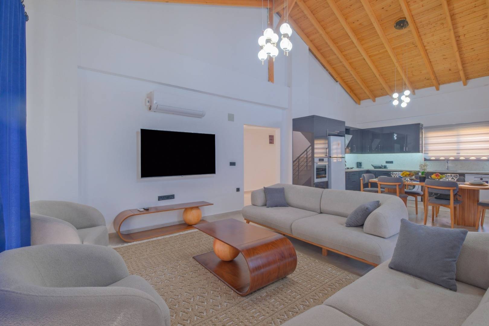 Seydikemer Çaltıözü'nde Doğa İle İç İçe, Özel Havuzlu, Bahçeli Villa 45814 — 6