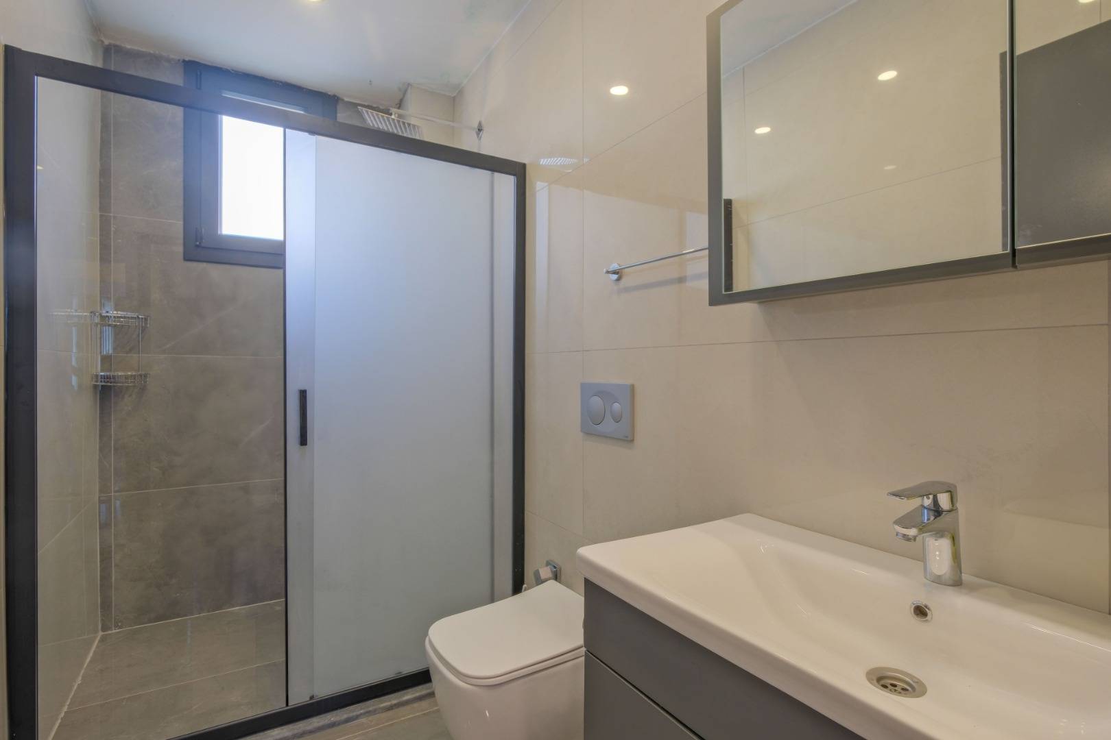Seydikemer Çaltıözü'nde Doğa İle İç İçe, Özel Havuzlu, Lüks Villa