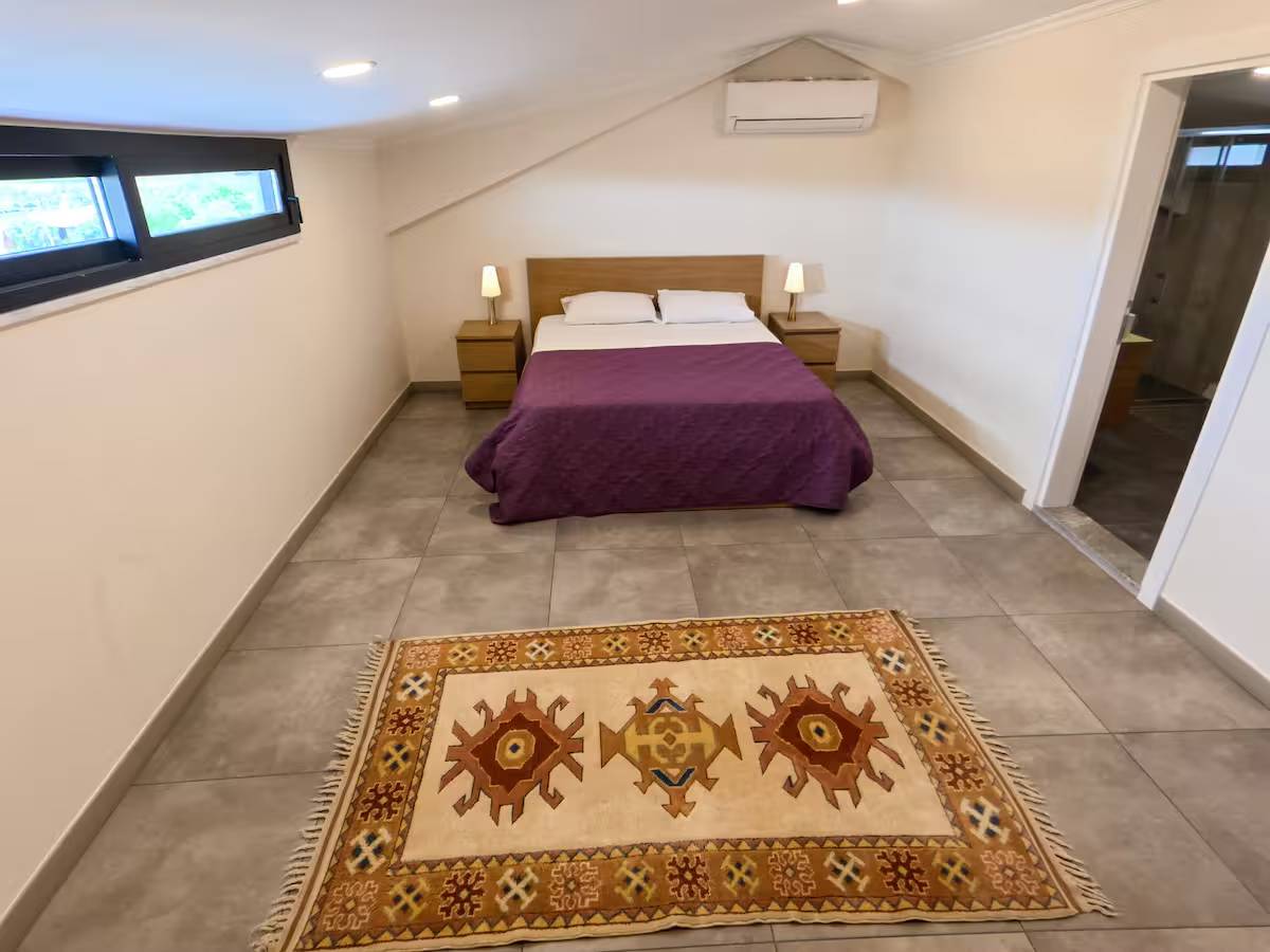 Seydikemer Cumhuriyet'te Sakin Konumda, Özel Havuzlu, Bahçeli Villa