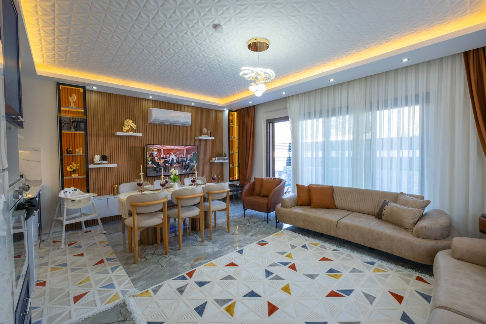 Seydikemer Gerişburnu'nda Modern Tasarımlı, Özel Havuzlu, İkiz Villa 45863 — 9
