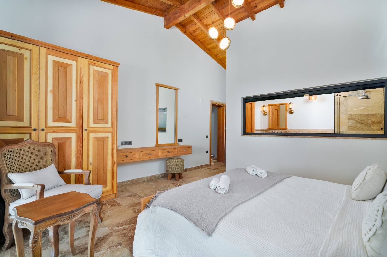 Fethiye Seydikemer'de Doğa İle İç İçe, Özel Havuzlu, Lüks Villa
