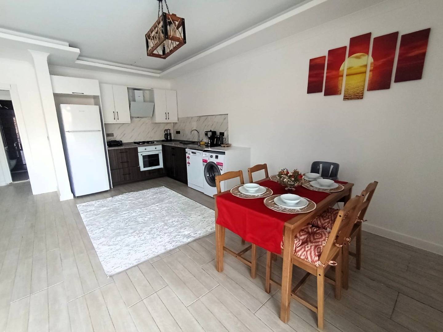 Seydikemer Korubükü'nde Sakin Konumda, Özel Havuzlu, 2+1 Villa