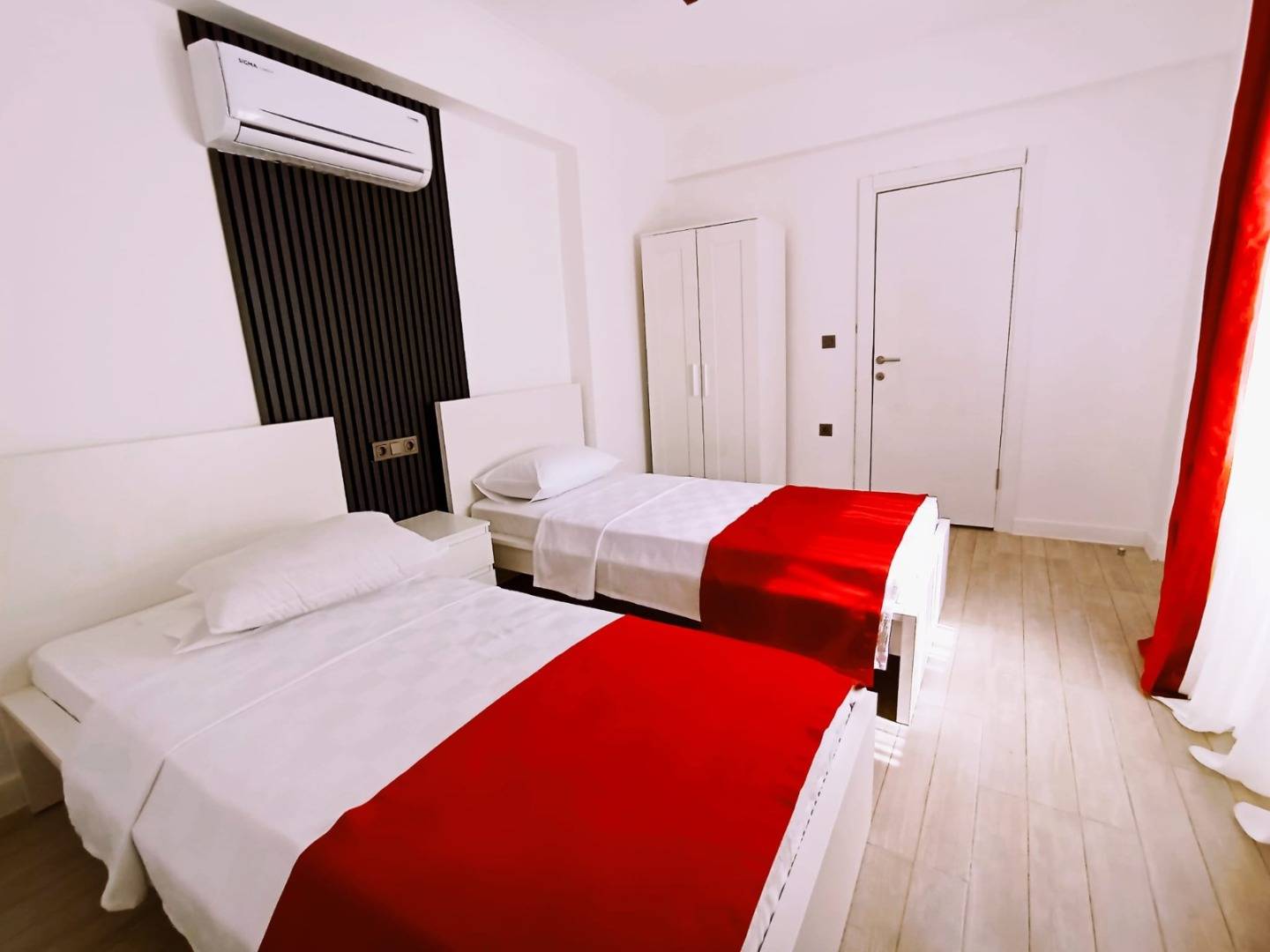 Seydikemer Korubükü'nde Sakin Konumda, Özel Havuzlu, 2+1 Villa