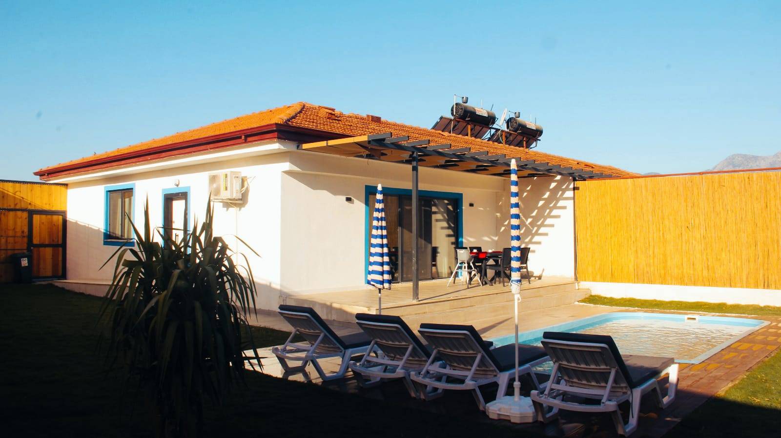Seydikemer Korubükü'nde Sakin Konumda, Özel Havuzlu, 2+1 Villa