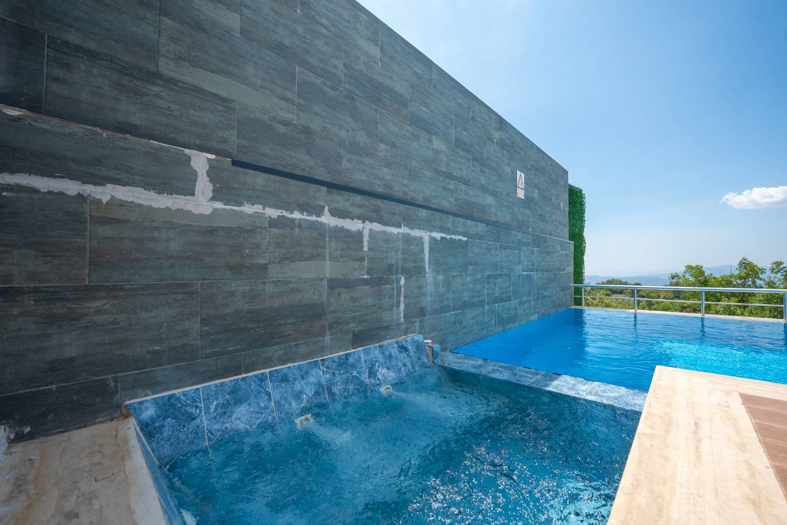 Seydikemer Yakaköy'de Sakin Konumda, Özel Havuzlu, İkiz Villa 45114 — 6
