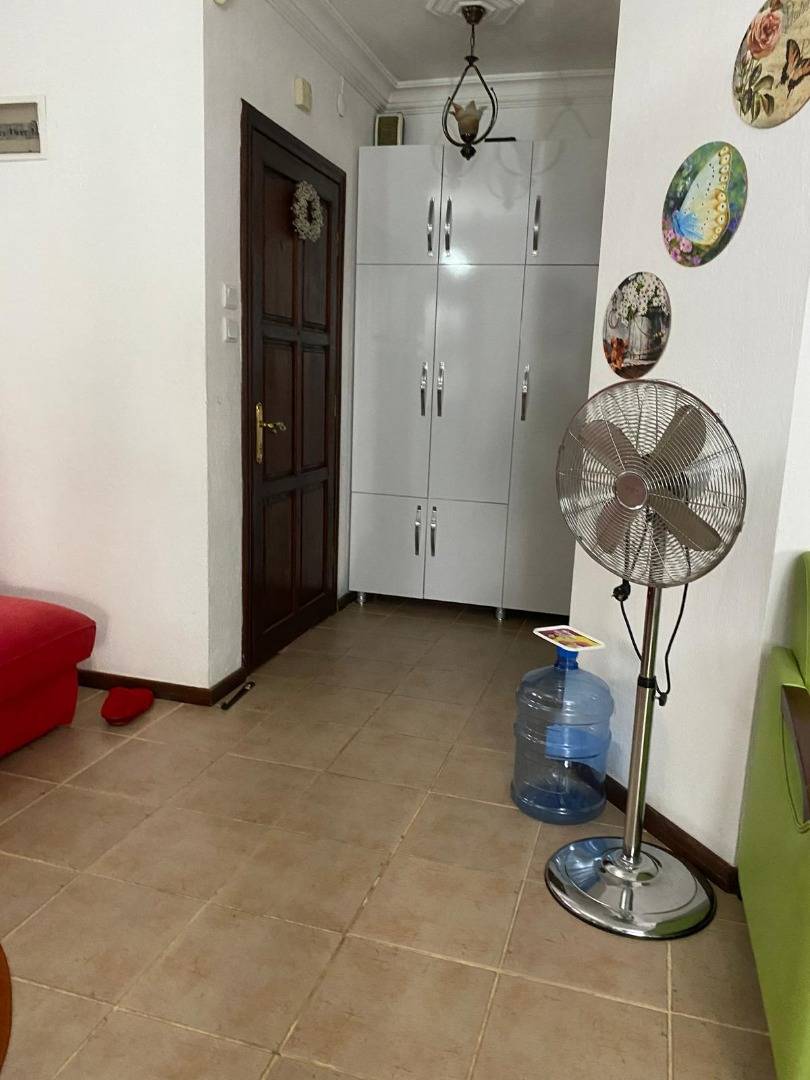 Ula Akyaka'da Geniş Ailelere Uygun, 8 Kişilik, Konforlu Ev