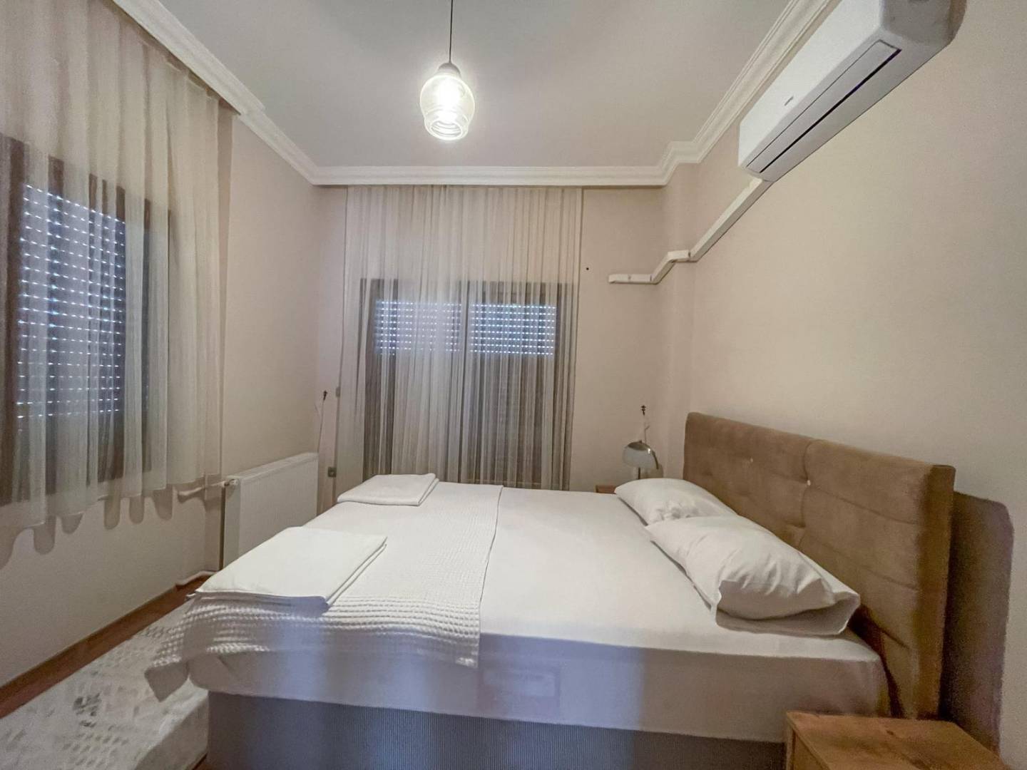 Ula Esentepe'de Kalabalık Ailelere Uygun, Özel Havuzlu, Modern Villa
