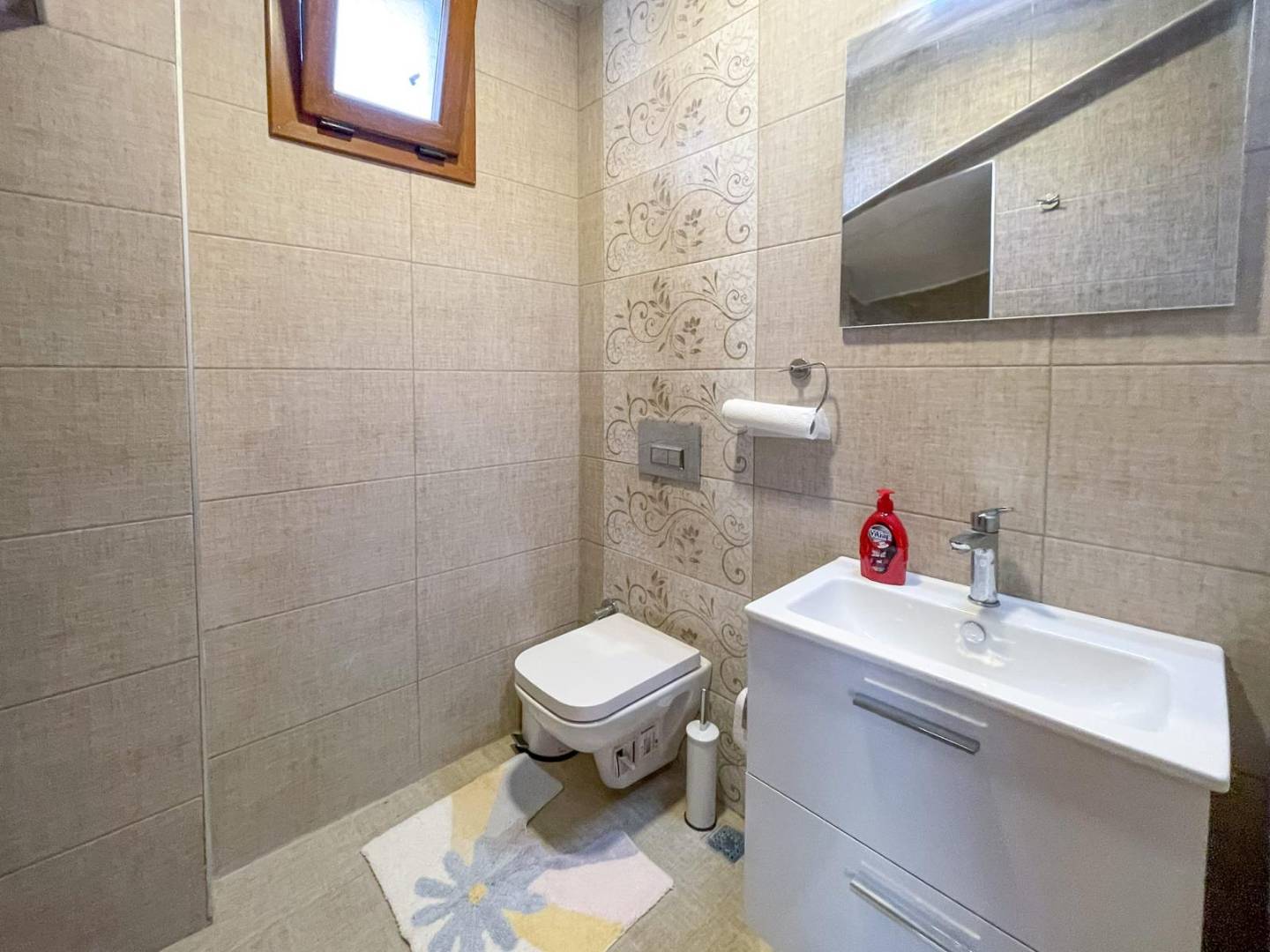 Ula Esentepe'de Kalabalık Ailelere Uygun, Özel Havuzlu, Modern Villa