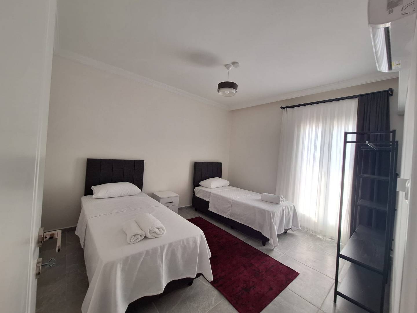 Ortaca Akıncı'da Doğa İçerisinde, Özel Havuzlu, İkiz Villa