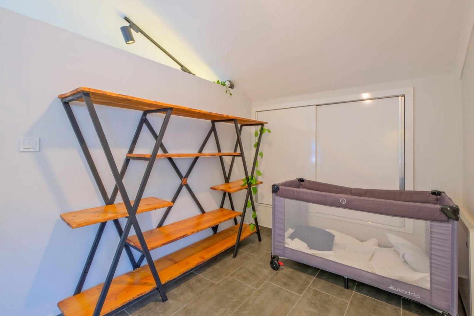 Fethiye Karaçulha'da Geniş Ailelere Uygun, Özel Havuzlu, Modern Villa