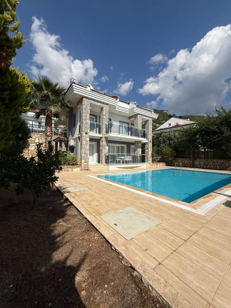 Fethiye Ölüdeniz'de Kalabalık Ailelere Uygun, Özel Havuzlu, Modern Villa 46015