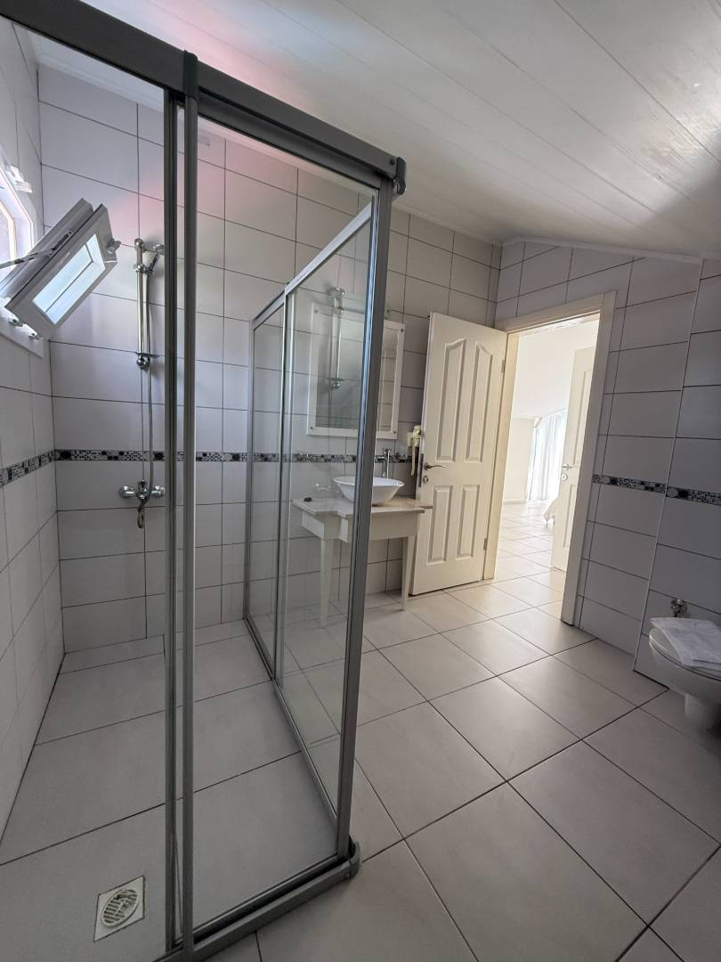 Fethiye Ölüdeniz'de Kalabalık Ailelere Uygun, Özel Havuzlu, Modern Villa