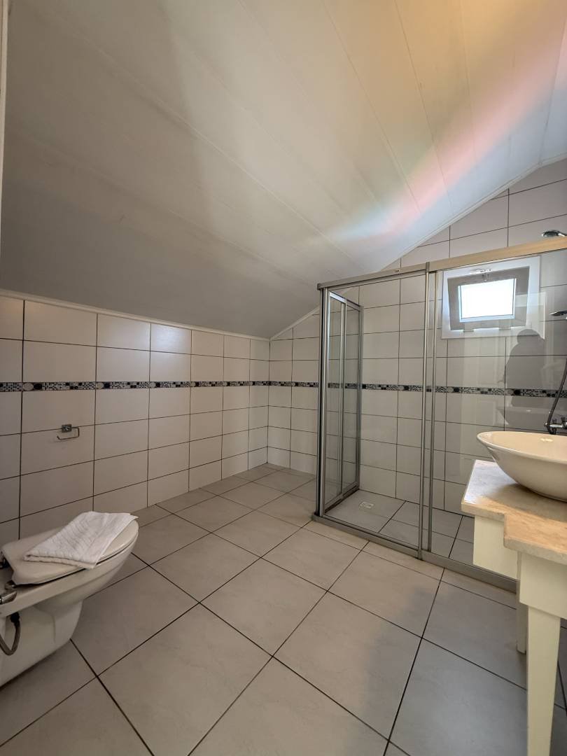 Fethiye Ölüdeniz'de Kalabalık Ailelere Uygun, Özel Havuzlu, Modern Villa