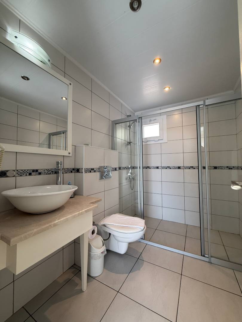 Fethiye Ölüdeniz'de Kalabalık Ailelere Uygun, Özel Havuzlu, Modern Villa