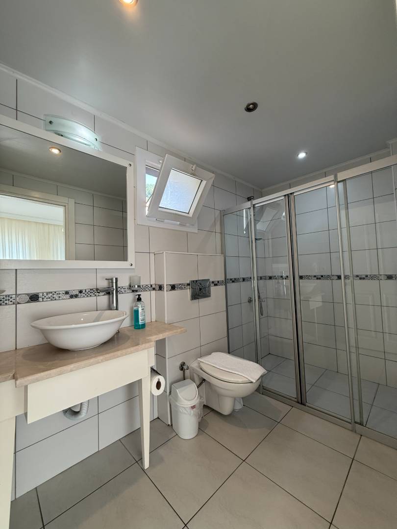 Fethiye Ölüdeniz'de Kalabalık Ailelere Uygun, Özel Havuzlu, Modern Villa