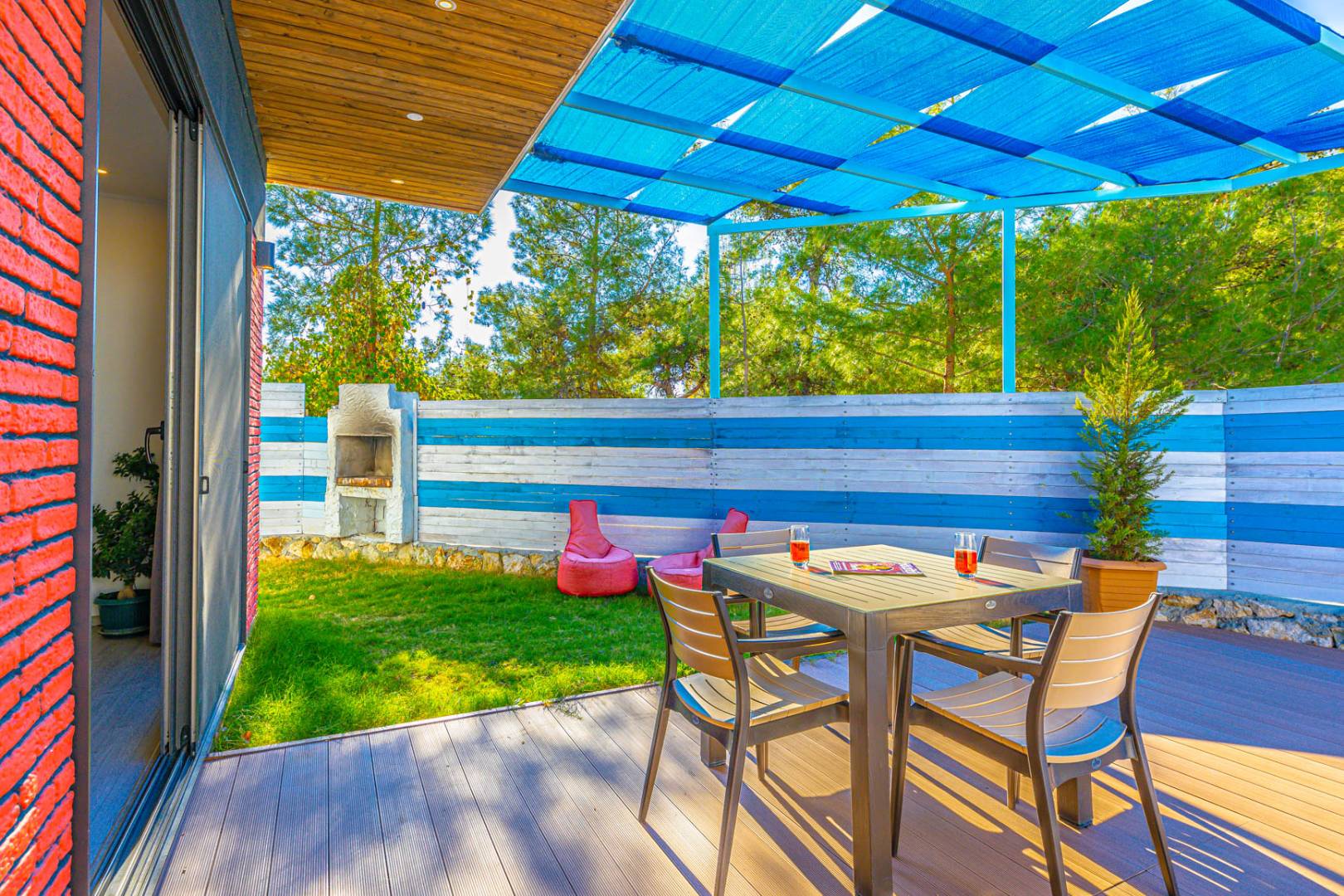 Kaş İslamlar'da Doğa İçerisinde, Özel Havuzlu, Korunaklı Villa