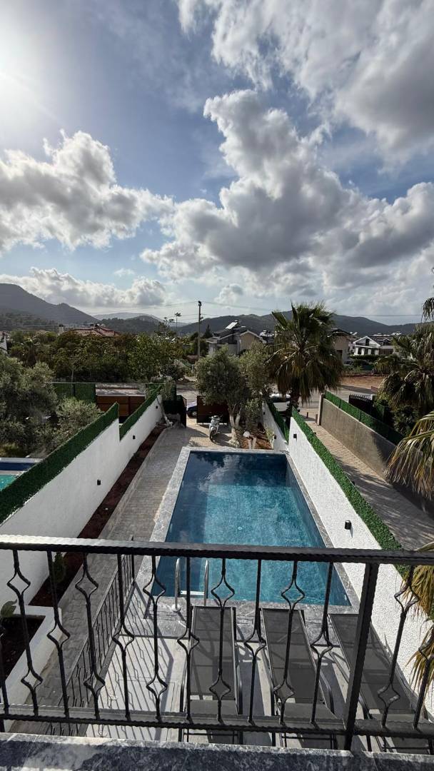 Fethiye Ölüdeniz'de Merkezi Konumda, Özel Havuzlu, Kiralık Villa